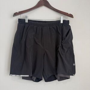 LULULEMON Mens XL Black Gray Lined 6" Pull On Athletic Shorts YY11